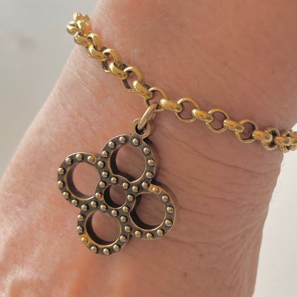 💋Authentic Luis Vuitton Charm customized Bracelet - Picture 2 of 4